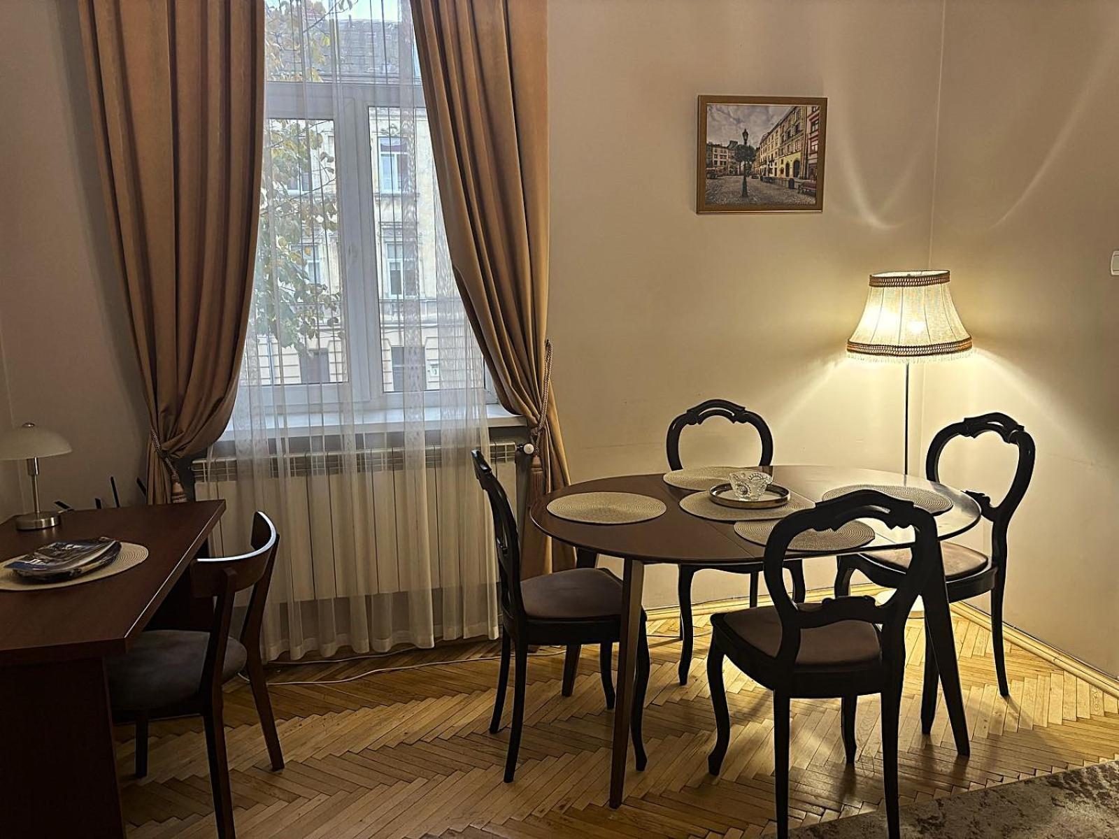 Glorious Apartment Near The Old City Lviv Extérieur photo